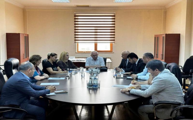 /FHN yanında İctimai şuranın yeni tərkibdə ilk iclası keçirilib - FOTOLAR